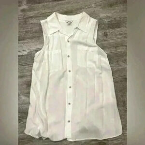 Women’s size L Rayon Sonoma button up dress shirt with a collar